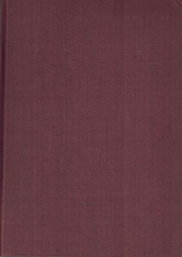 Verbreitungskarten brandenburgischer Leitpflanzen. Reihe 1 - 4. 1957 - 1962. (Wiss. Zs. der Pädagogischen Hochchule Potsdam, Mathem.-Naturwiss. Reihe, Jg.3,heft 1; Jg. 4,Heft 2; Jg.5, Heft 2; Jg. 7 Heft 1-2). 172 S. 4to Leinen.